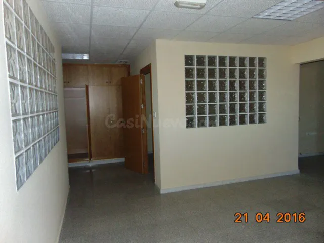Oficina 3 habitaciones en alquiler - La molineta - La Barcel - foto 3