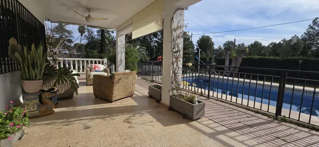 Chalet en venta en Olocau en Urbanización Pedralvilla. — 13