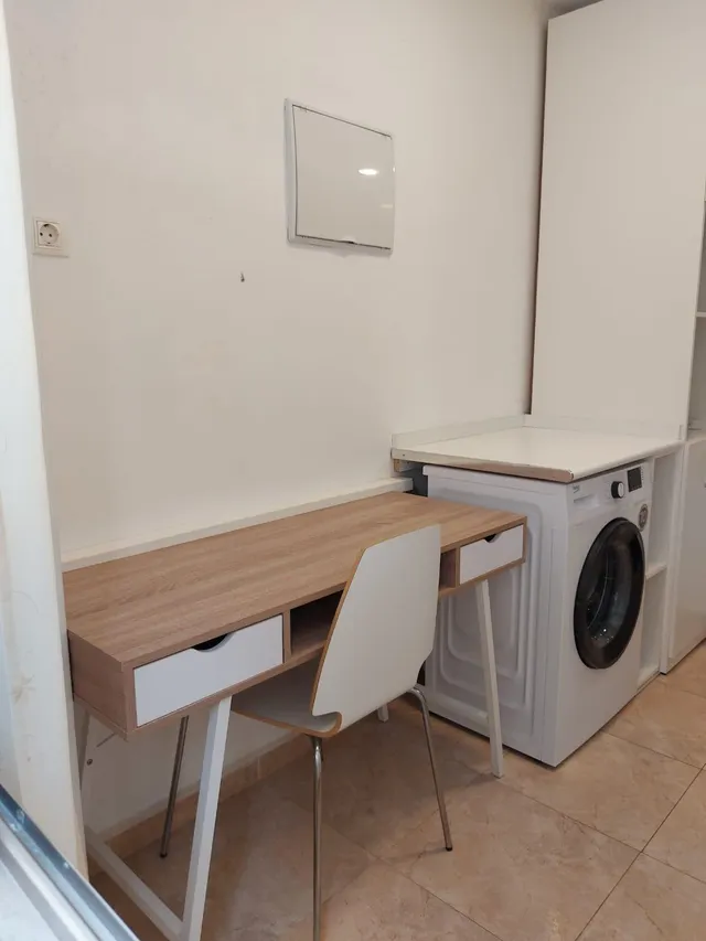 DISFRUTA DE TU AMPLIO LOFT EN REINA VICTORIA — 15