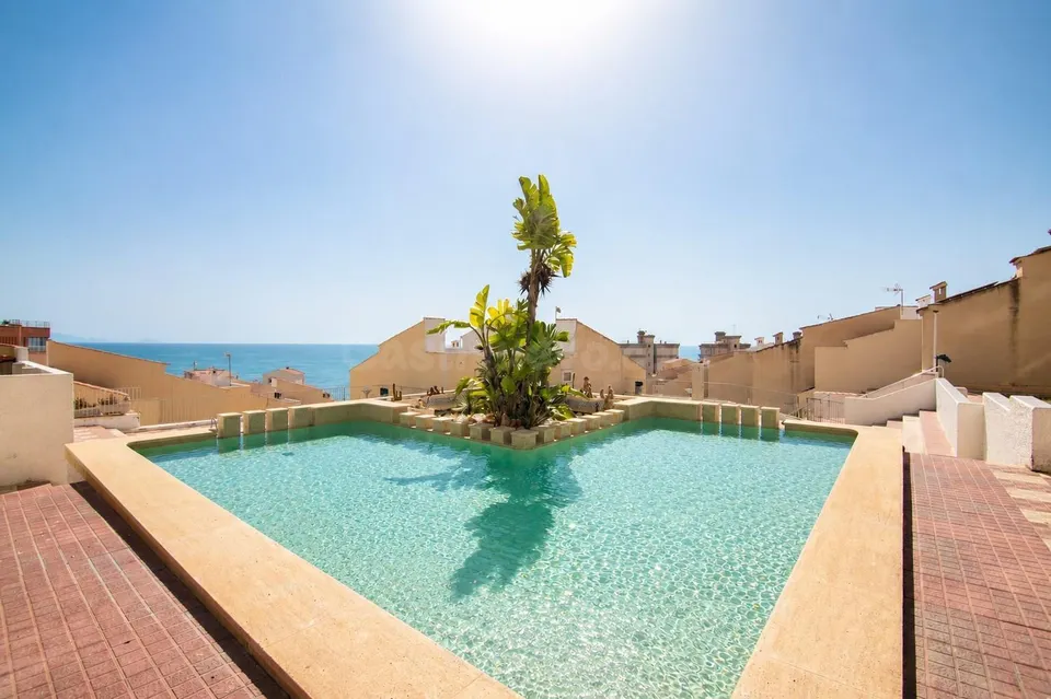 FANTASTICO BUNGALOW A SOLO 150 METROS DE LA PLAYA DE ARENALES DEL SOL