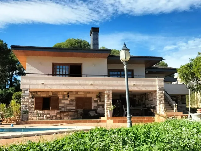 VILLA EN LA NUCIA — 6