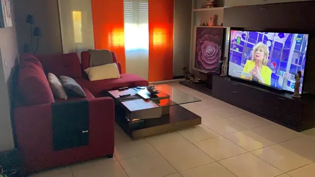 Duplex reformado en Vecindario — 23