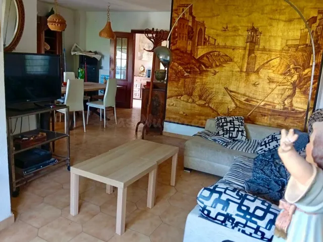 Chalet Independiente en La Cañada: Oportunidad de Reforma co - foto 3