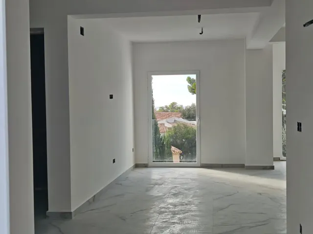 VILLA RECIEN REFORMADA CON CALIDADES DE LUJO EN ZONA MUY TRANQUILA DE ALTEA LA VELLA — 7