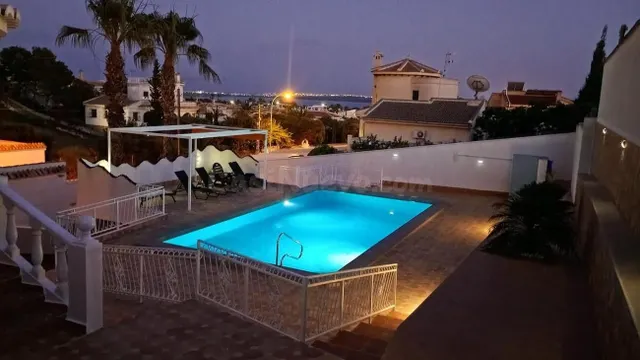 Villa 3 habitaciones 266m² en venta - Comunidad valenciana - foto 2