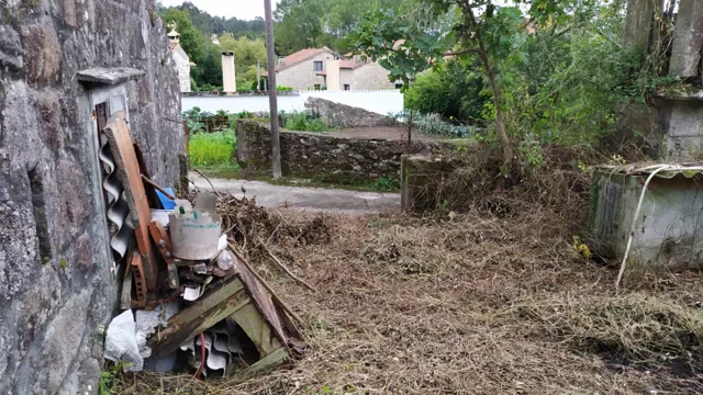 SE VENDE CASA DE PIEDRA PARA REFORMAR EN BUGALLIDO — 22