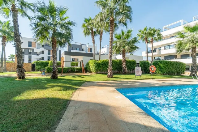 Apartamento 2 habitaciones 81m² en venta - PAU 8 — 25