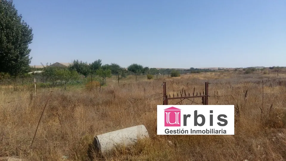 Urbis te ofrece una parcela en venta en Ejeme.
