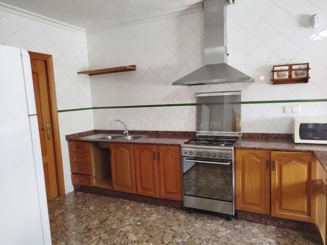 Casa de campo con terreno y almacen en Matola Elche - foto 5
