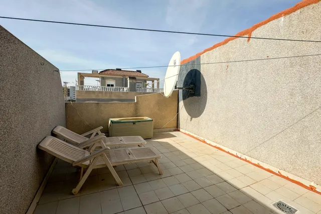 MAGNIFICA VIVIENDA ADOSADA CON PISCINA COMUNITARIA, IDONEA COMO VACACIONAL — 39