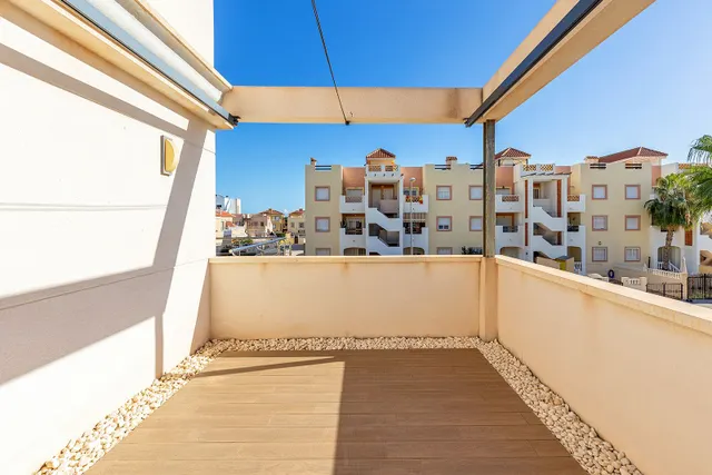 Villa 5 habitaciones 296m² en venta - La Zenia — 33