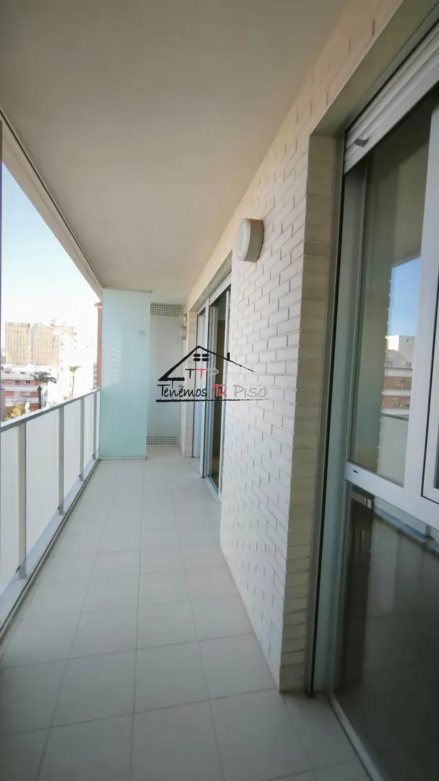Amplio y Moderno Piso en el Corazón de Vinaròs por solo €750 — 12