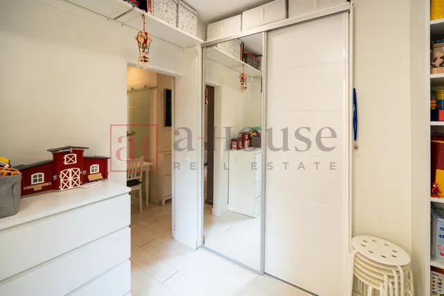 PISO PARA ENTRAR A VIVIR EN EL BARRIO DE TRAFALGAR — 8