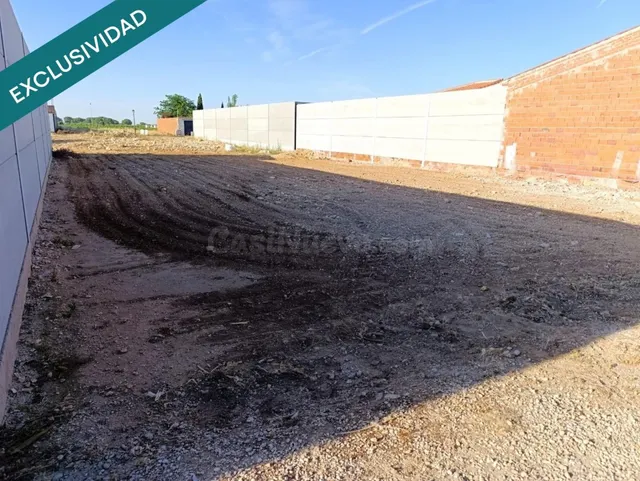 “Tu proyecto empieza aquí: parcela urbana en pleno Arenales. - foto 4