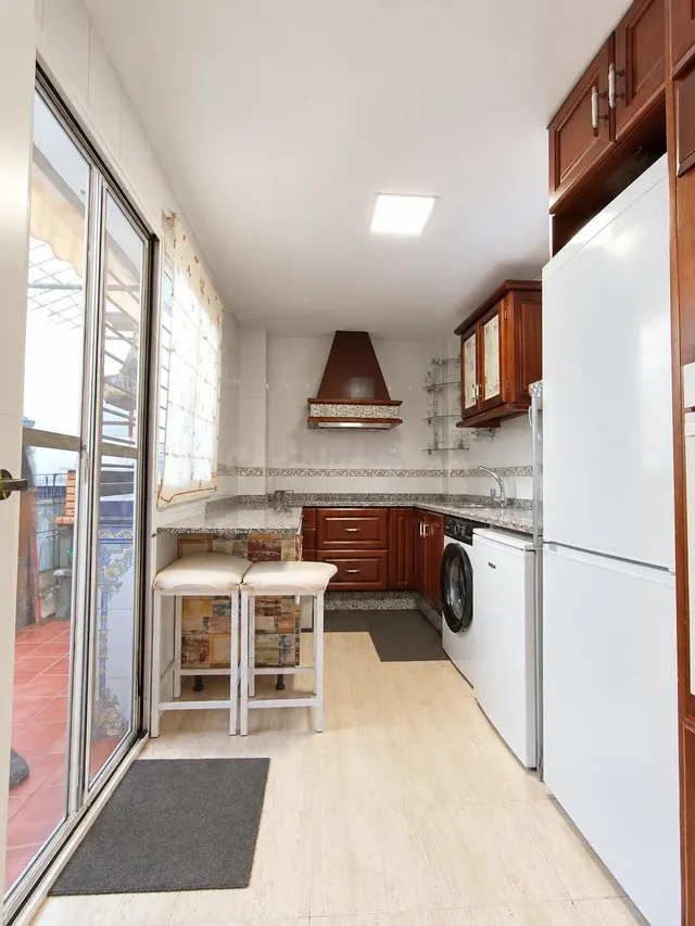 Encantadora Casa en Oromana, Alcala de Guadaira por solo €210,000 — 4