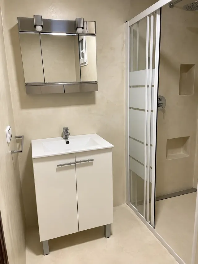 Piso de 2 habitaciones en alquiler en Paseo Marítimo – Palma — 11