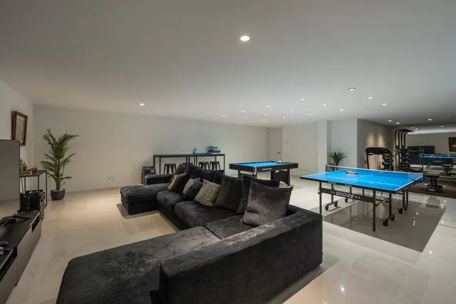 Chalet 6 habitaciones 473m² en venta - Marbella — 24