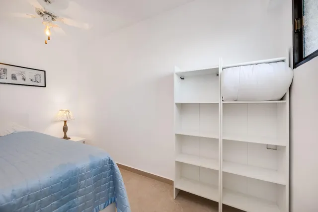 VISTAS AL MAR! PISO DE 2 DORMITORIOS EN TORREVIEJA , TOTALMENTE REFORMADO — 18