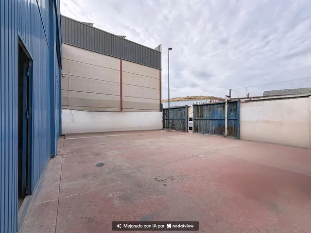 Nave Industrial - total 390 m2 de parcela, son 260 m2 de nave más 130 m2 de patio privado en Benahadux — 13