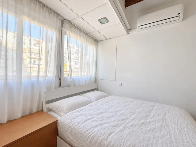 Piso reformado de 2 habitaciones en alquiler en Ruzafa — 3