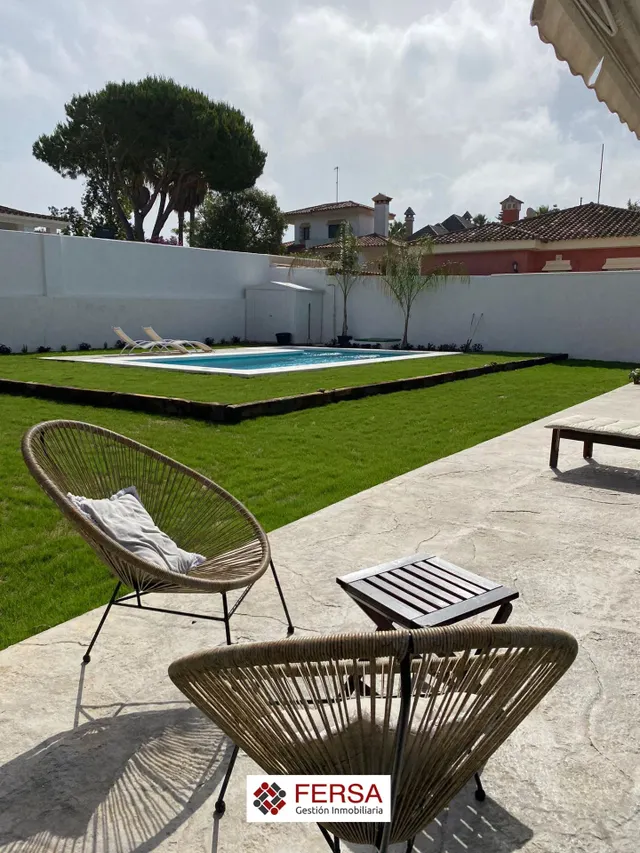 FANTASTICO CHALET INDEPENDIENTE EN VENTA EN LA URBANIZACIÓN EL AGUILA — 7