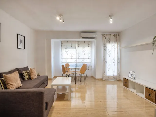 ALQUILER DE VIVIENDA REFORMADA EN BURJASSOT CERCA DE UNIVERS
