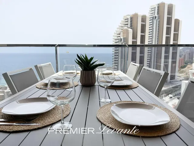 ESPECTACULAR PISO EN BENIDORM — 3