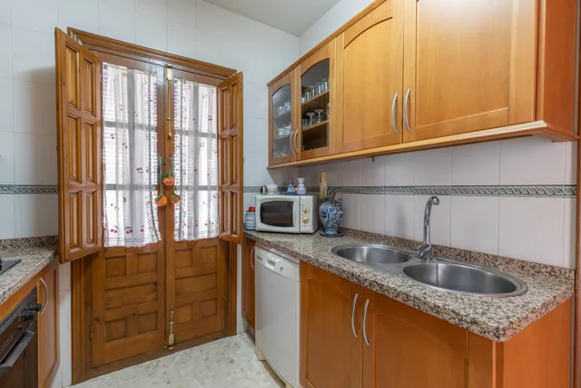Auténtica casa con corrala tradicional y azotea en el corazón del Albaicín con gran potencial también para inversores — 49