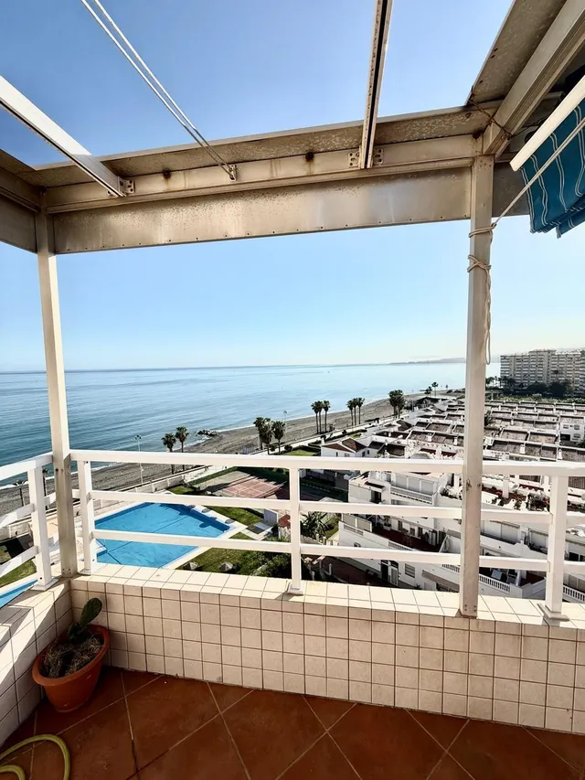 Exclusivo Ático en Playa Mezquitilla - Septiembre a Junio — 17