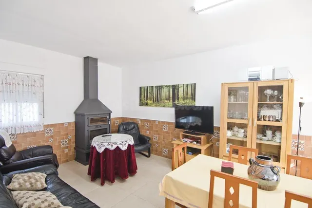 Venta invernadero con construcción en zona Pueblo Nuevo-Punt - foto 2