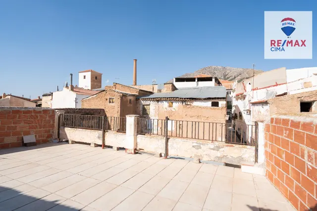 DOS CASAS MAS PARCELA DE 900  METROS — 7