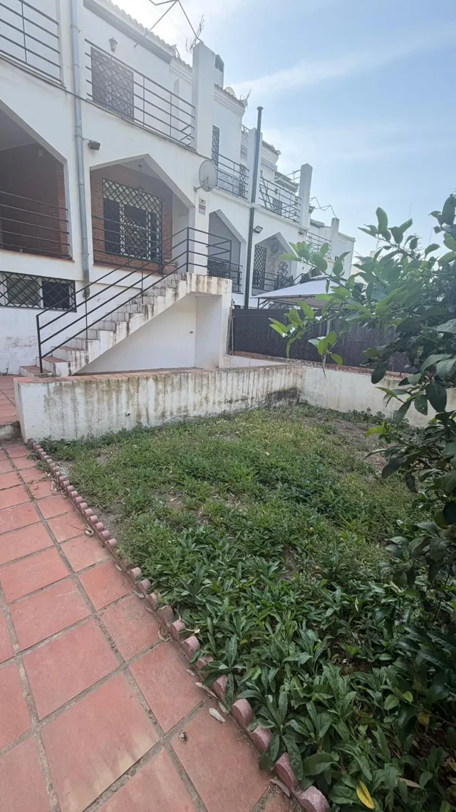 Magnifica casa adosada a solo 5 minutos de la playa Benajara - foto 3