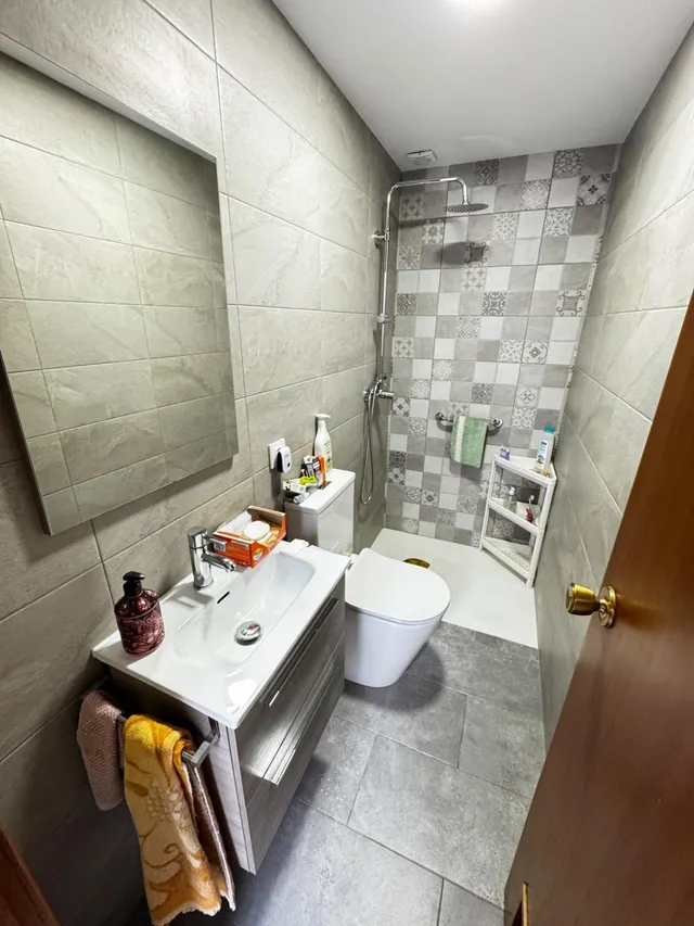 Excepcional Casa con Porche y Patio en Zona Alameda! — 11