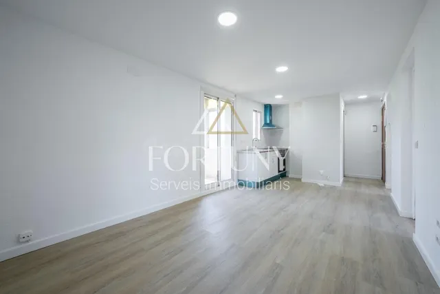 Piso en venta en Calle Valencia, Reus. - foto 5