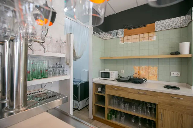 Alquiler Local Comercial en Primera Línea del Puerto de Santa Pola — 8
