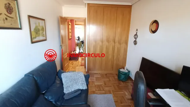 El mejor piso de cuatro dormitorios te está esperando — 15