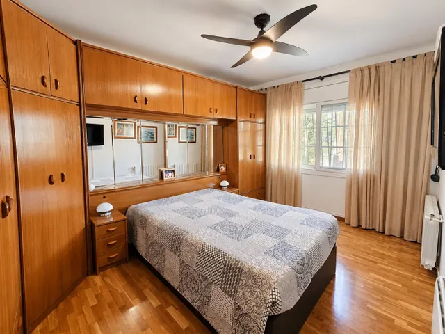 Casa con piscina privada, jardín y porche en Can Sors — 28