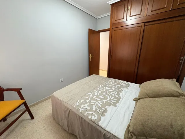 4 habitaciones y ascensor junto a la Avenida del Aeropuerto — 22