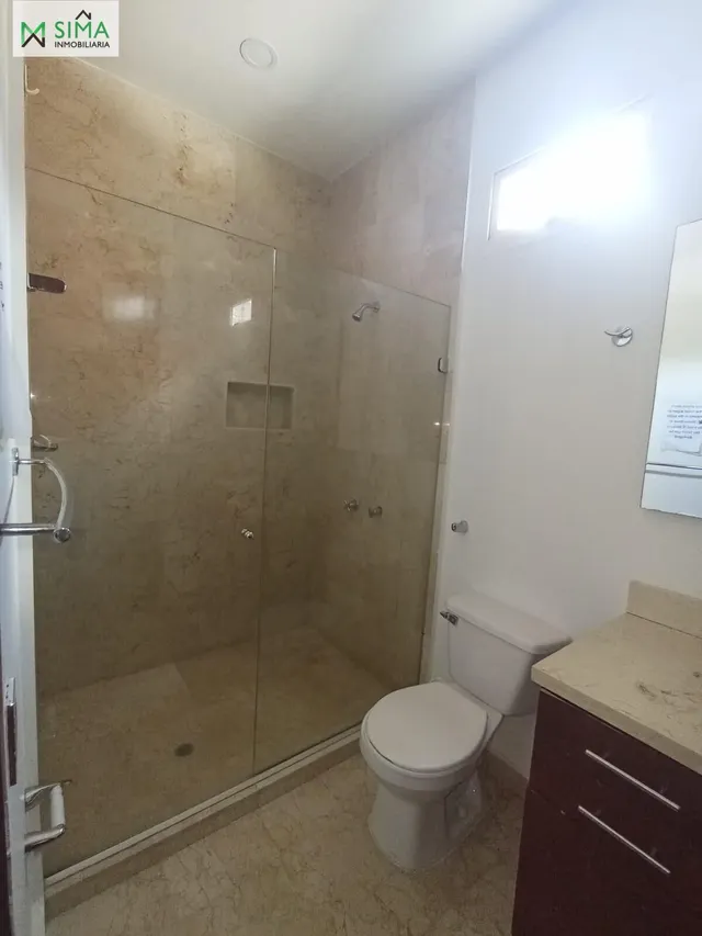 Casa 7 habitaciones 450m² en alquiler - Castillogrande — 19