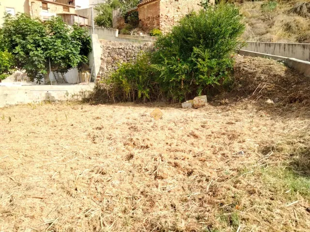 SE VENDE SOLAR URBANO EN TUEJAR !!!!! (ALCANTARILLADO PREPAR - foto 5