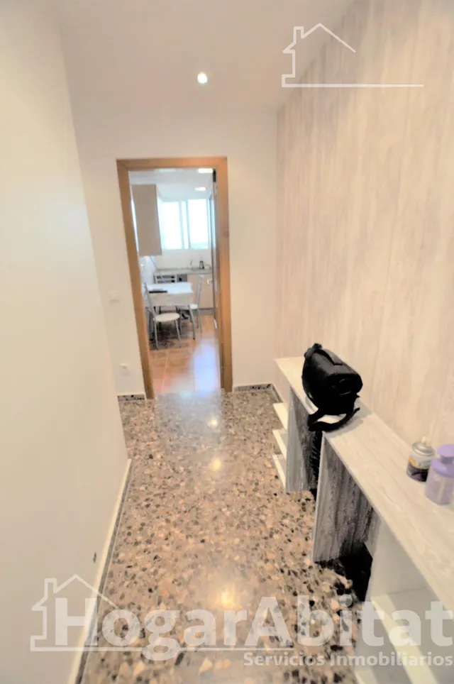 Excelente oportunidad en este amplio piso exterior con balcón, garaje y trastero — 31