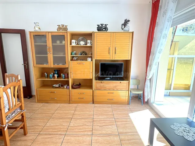 PISO CON TERRAZA Y VISTAS AL MAR A SOLO 100 METROS DE LA PLAYA !!! — 4