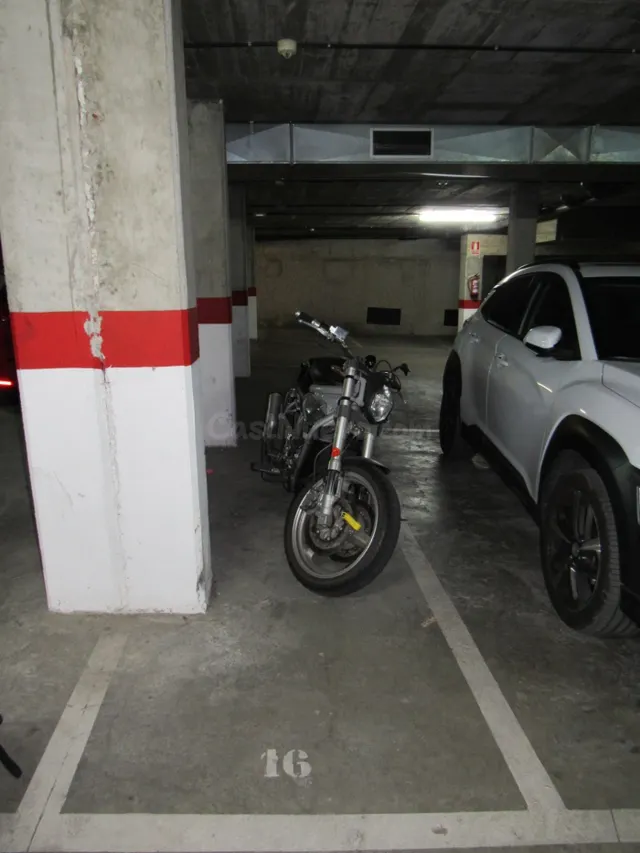 SE VENDE PLAZA DE PARKING EN MONTCADA I REIXAC, ZONA CAN SAN