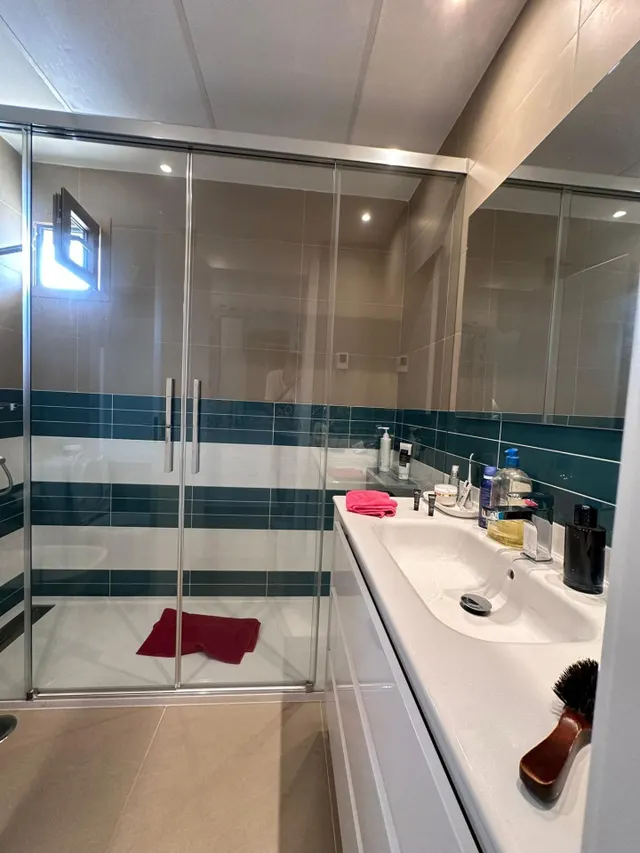 Se vende magnifico apartamento en el icónico edificio Intempo, zona Poniente — 18
