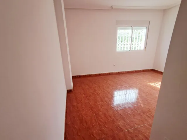 Vivienda de 3 dormitorios, 2 baños y 105 m2 en Patiño — 21