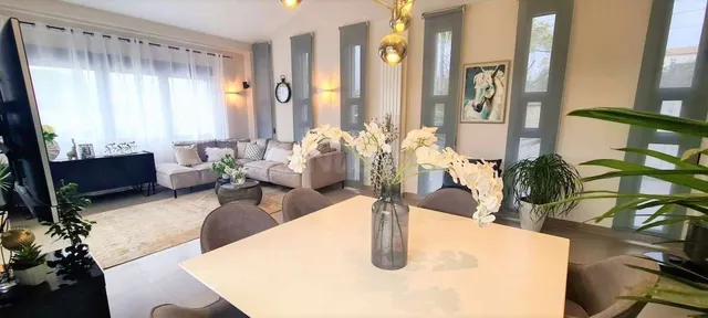 VILLA MARVILLOSA EN CALPE SE VENDE