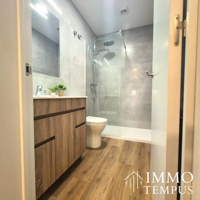 PISO REFORMADO DE 3 habitaciones CON BALCÓN Y VISTAS A VALLPARADÍS — 6
