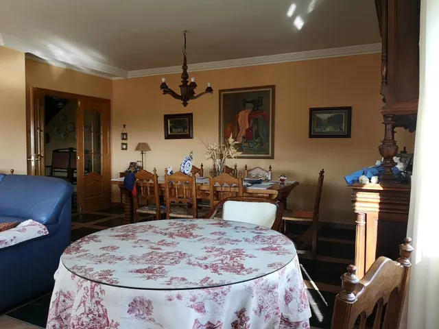 Urbis te ofrece un espectacular terreno con chalet en venta en Ciudad Rodrigo, Salamanca. — 12