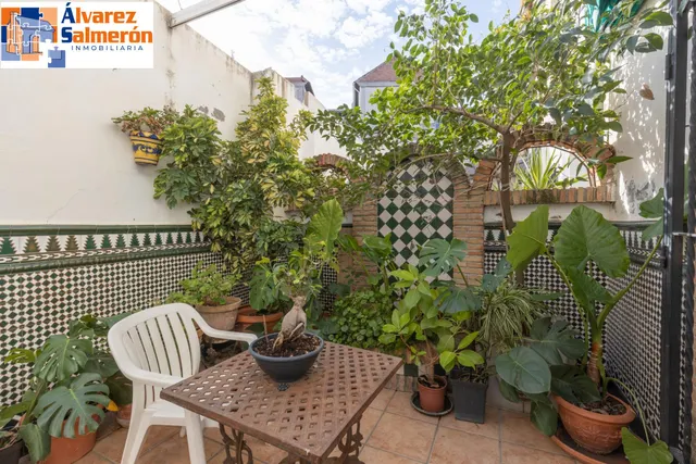 Casa en esquina en venta en Las Gabias — 23