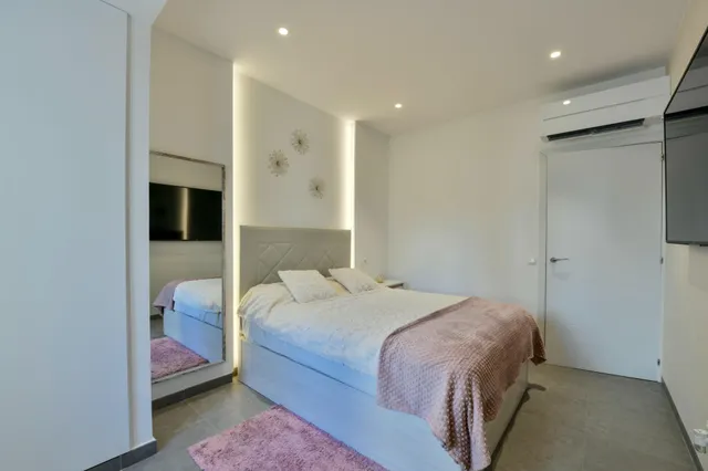 Piso 2 habitaciones 110m² en venta - Arxiduc — 20